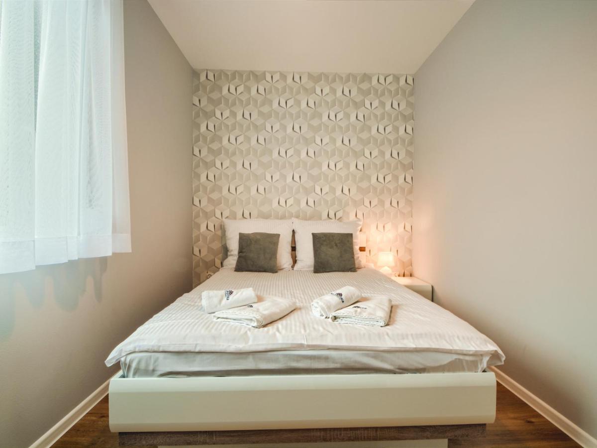 Apartamenty Szarotka วีสวา ภายนอก รูปภาพ